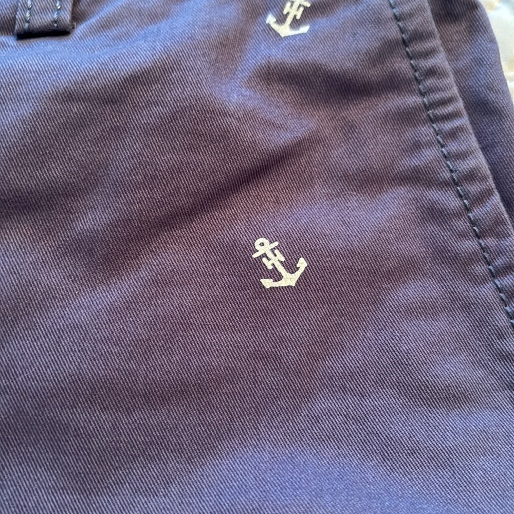 Women’s Tommy Hilfiger anchor shorts - Picture 4 of 7